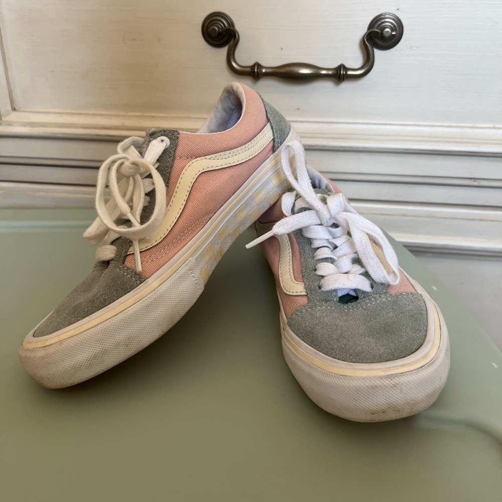 Pink and Blue Vans Men’s 4.5 or ladies 6-6.5